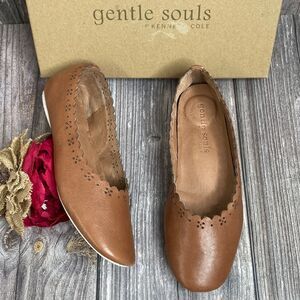 GENTLE SOULS Eugene Cognac Leather Travel Ballet Scallop Flats 8.5M